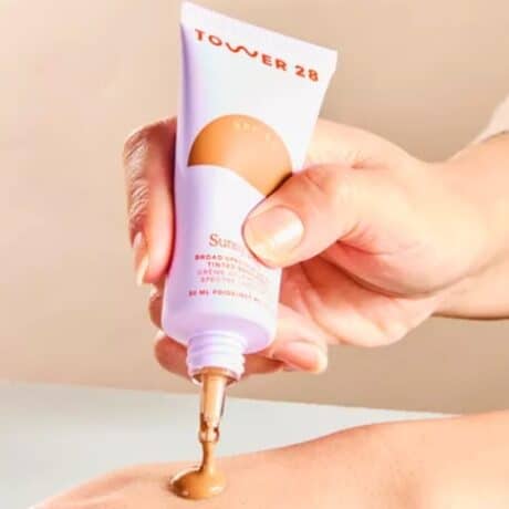 بهترین کرم پودر برای پوست چرب و جوش دار